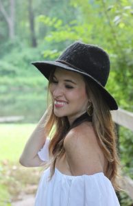 Oh So Glam: Off the Shoulder
