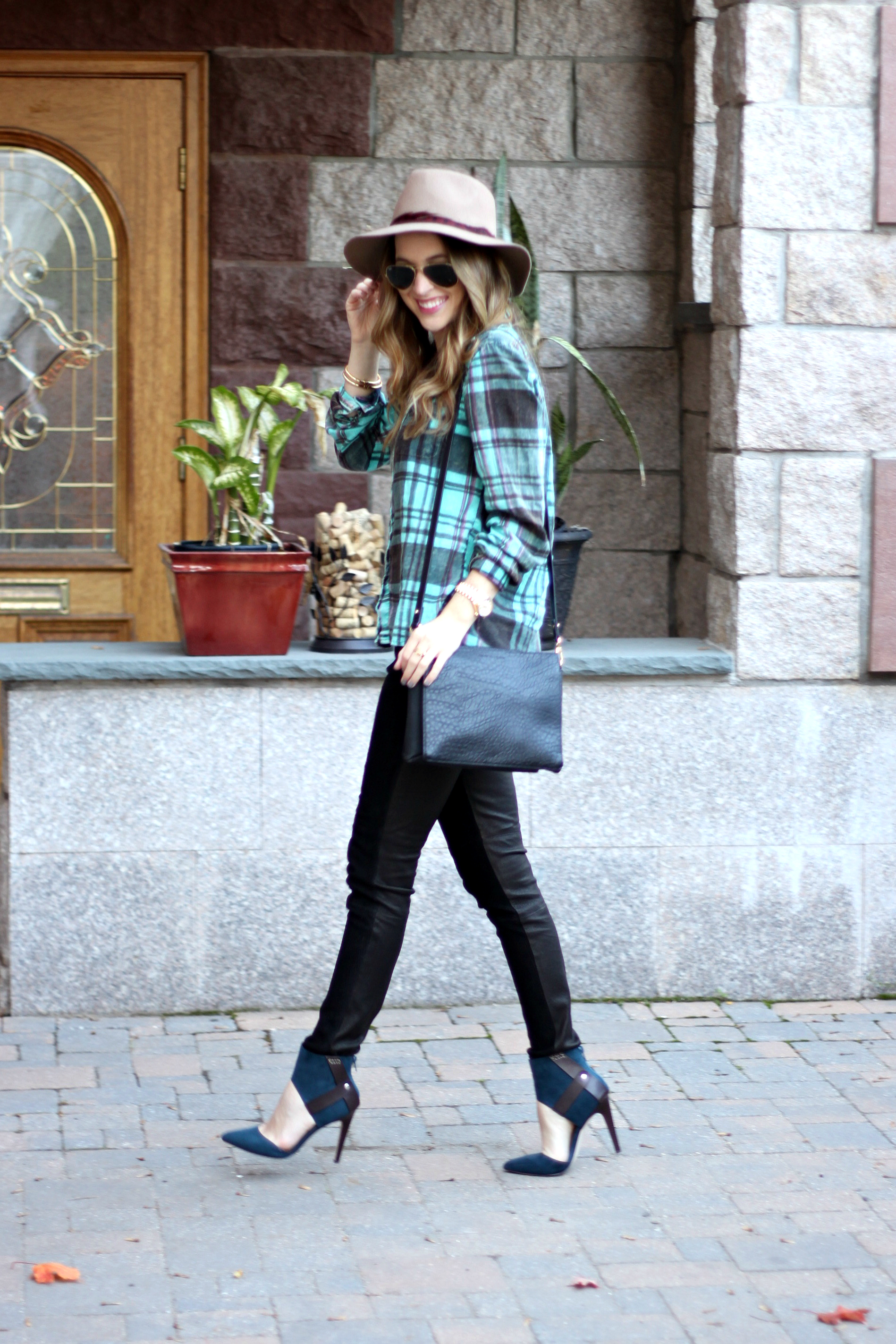 Oh So Glam: Leather Pants