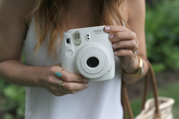 Fujifilm Instax Mini 8 Instant Film Camera (White)