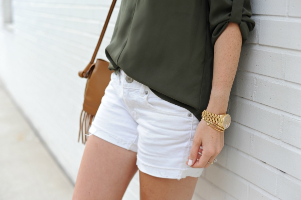 American Eagle White Midi Shorts