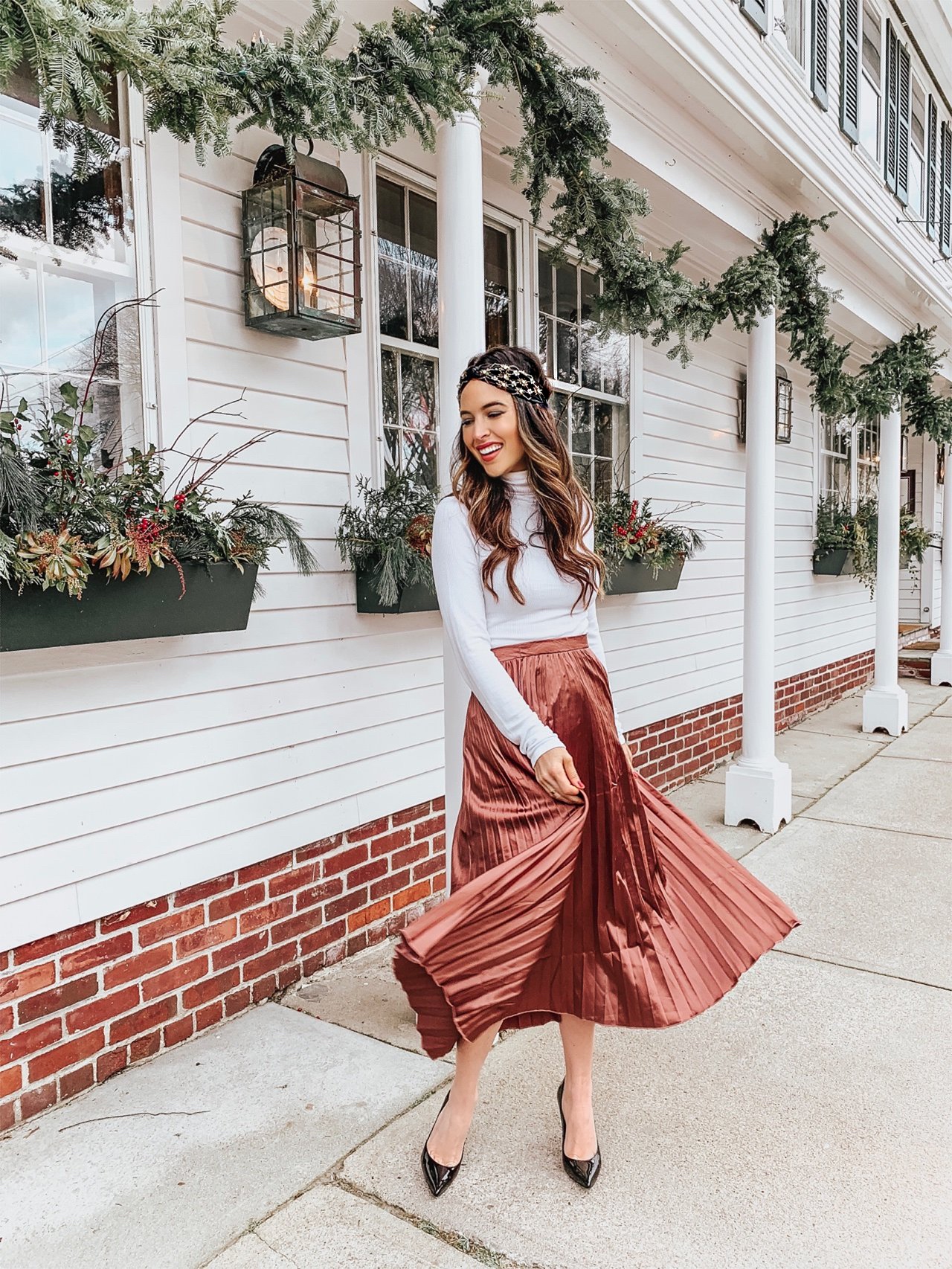 Pleated Metallic Skirt Outfit