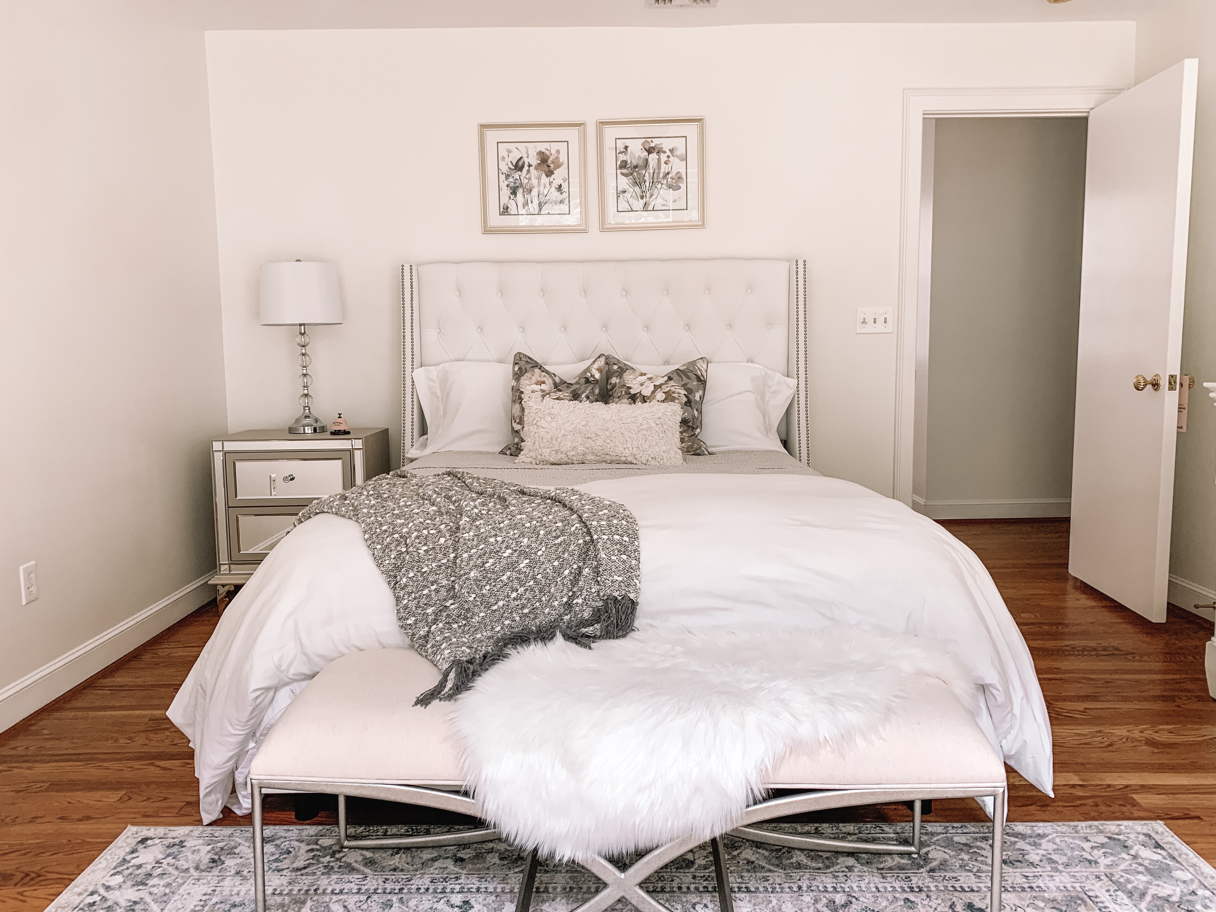 Blogger Guest Room Reveal